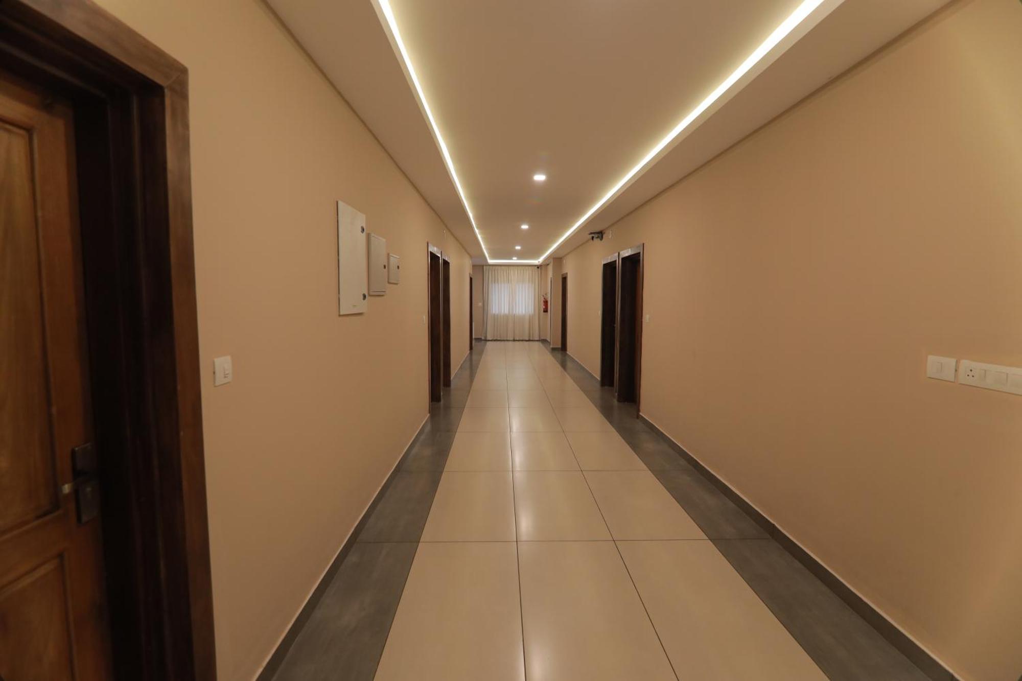 Opm Inn Payyannur Exterior photo